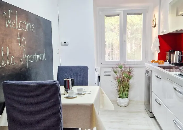 Milla In Art Deco Apartment